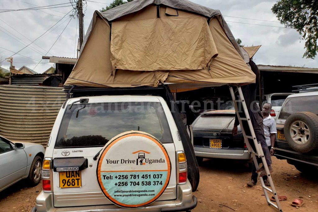 land-cruiser-prado-tx-with-a-rooftop-tent